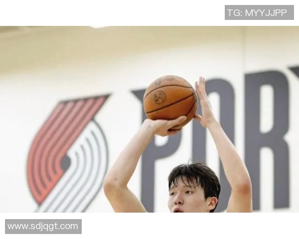 杨瀚森CBA夏季联赛首秀数据亮眼 太阳队新秀展现空间型内线潜力